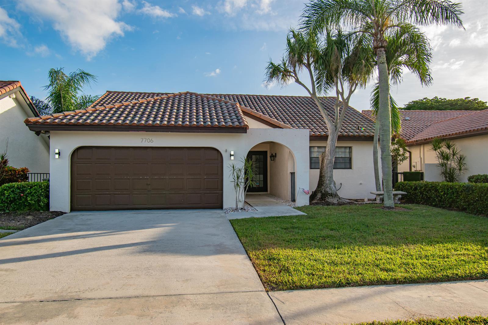 7706 Solimar Circle, Boca Raton FL 33433 photo 2