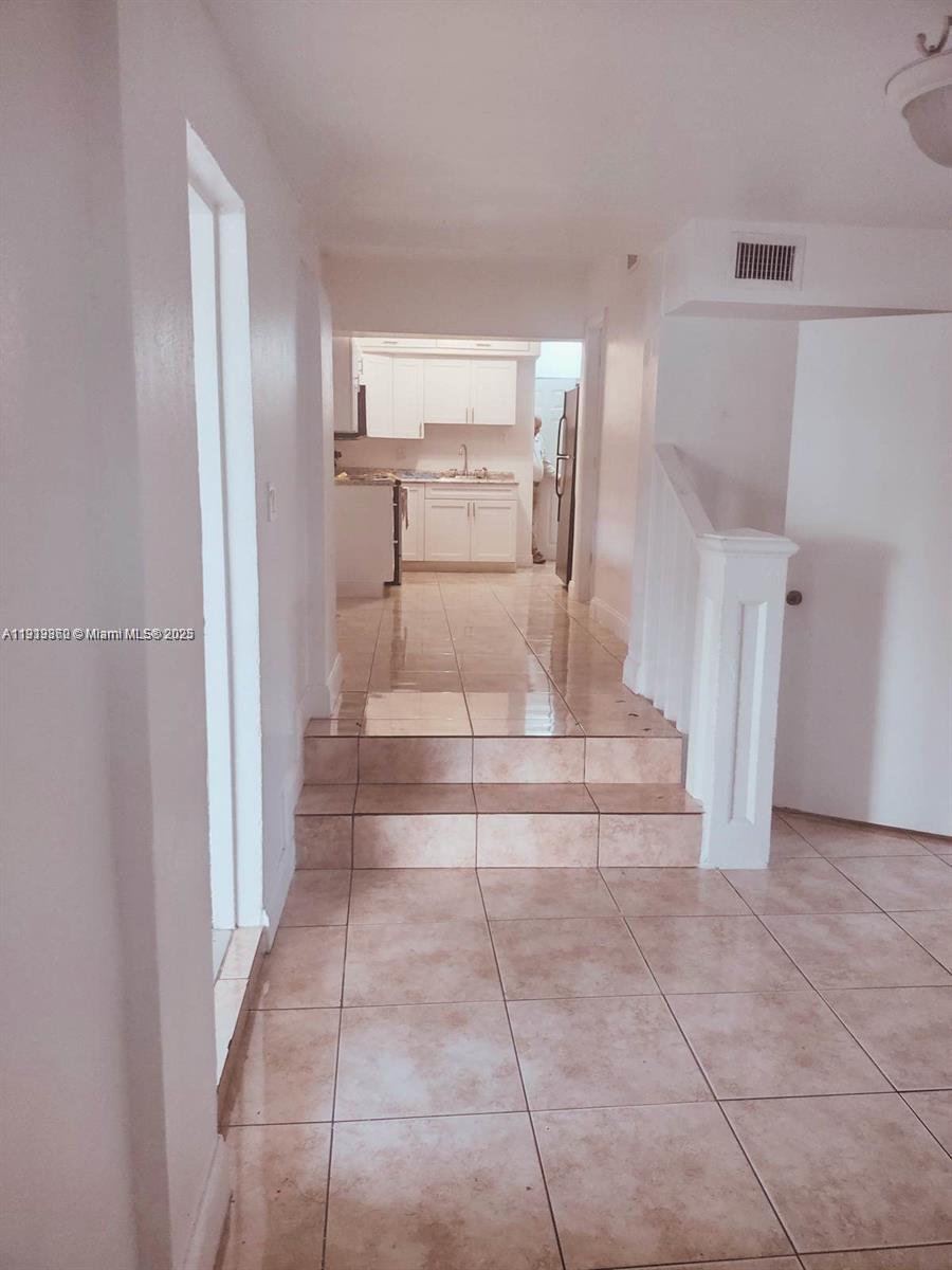 6422 NW 29th Ave, Miami FL 33147 photo 3