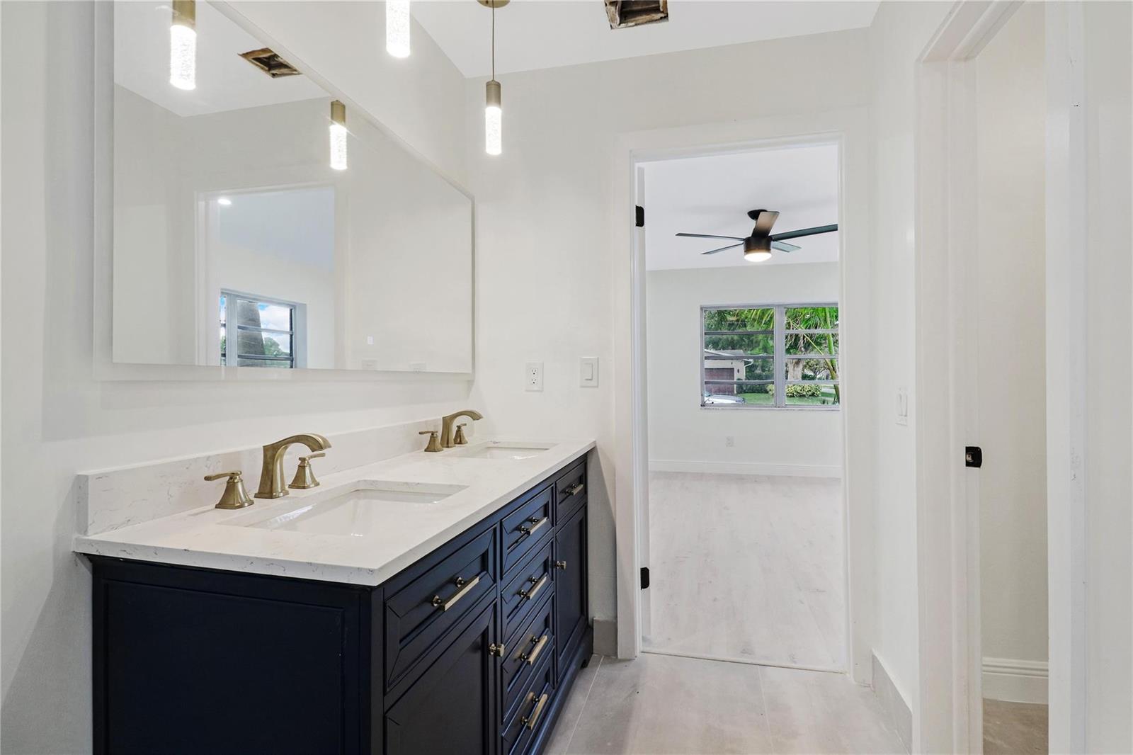 5900 SW 17th Street, Plantation FL 33317 photo 5