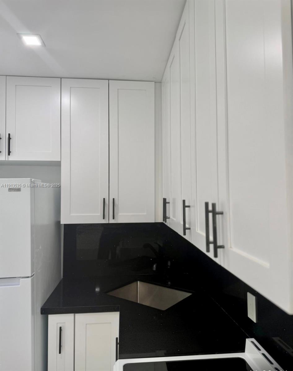 7535 NE 2nd Ct # 1, Miami FL 33138 photo 3
