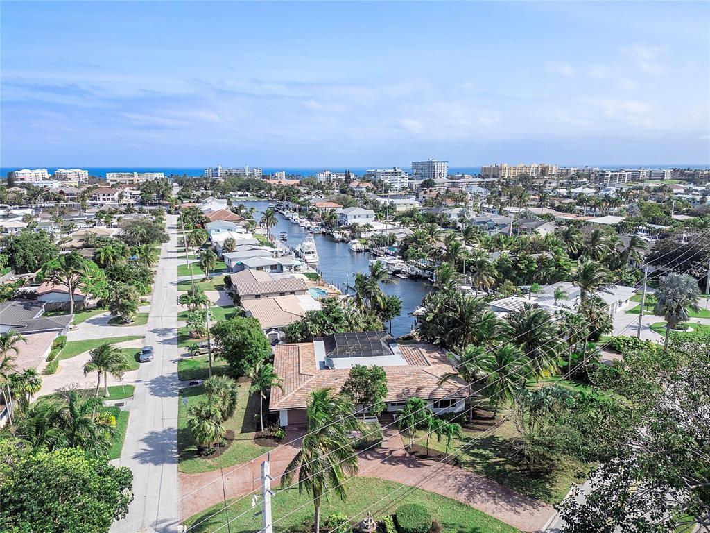 556 SE 15th Avenue, Deerfield Beach FL 33441 photo 3