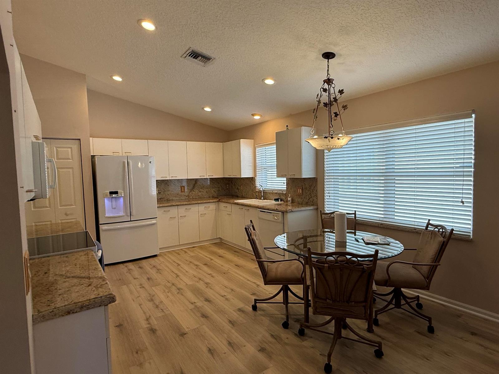 5730 Royal Club Drive, Boynton Beach FL 33437 photo 4