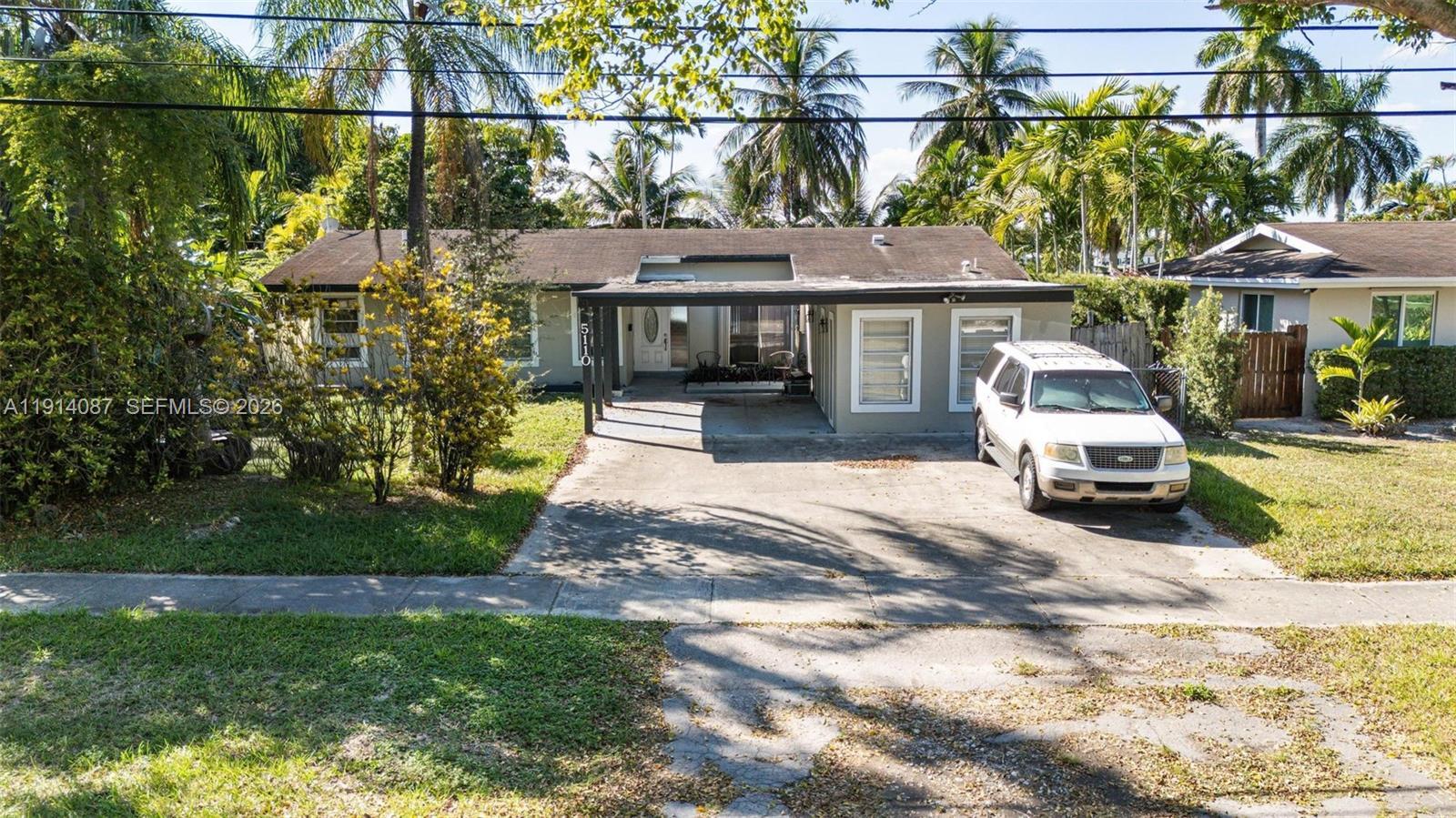5110 SW 92nd Ave, Miami FL 33165 photo 2