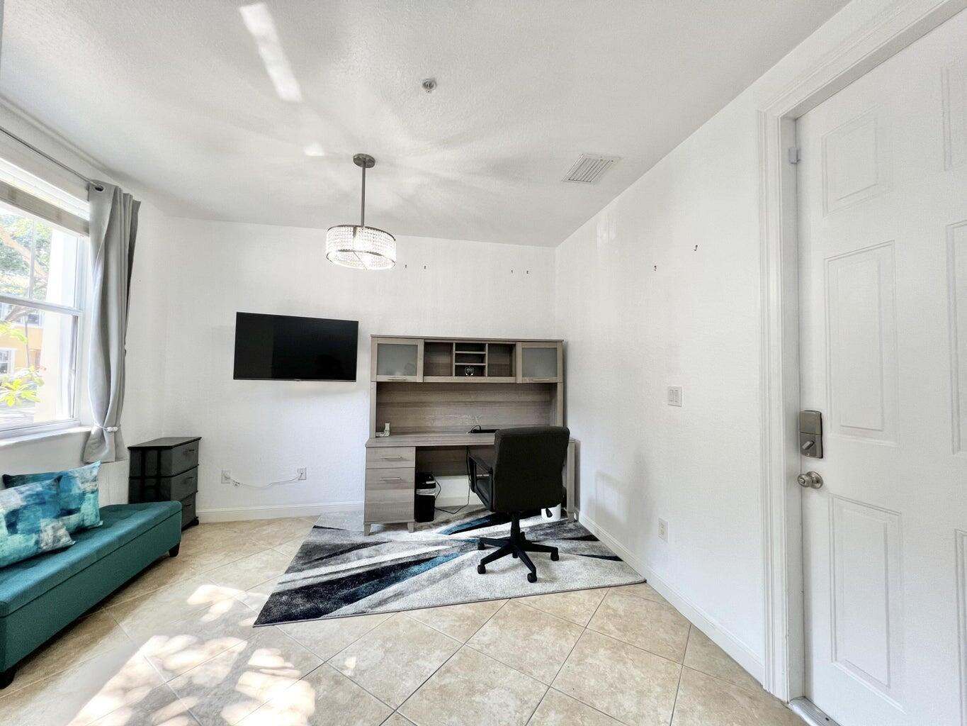 840 Marina Del Ray Lane # 2, West Palm Beach FL 33401 photo 5
