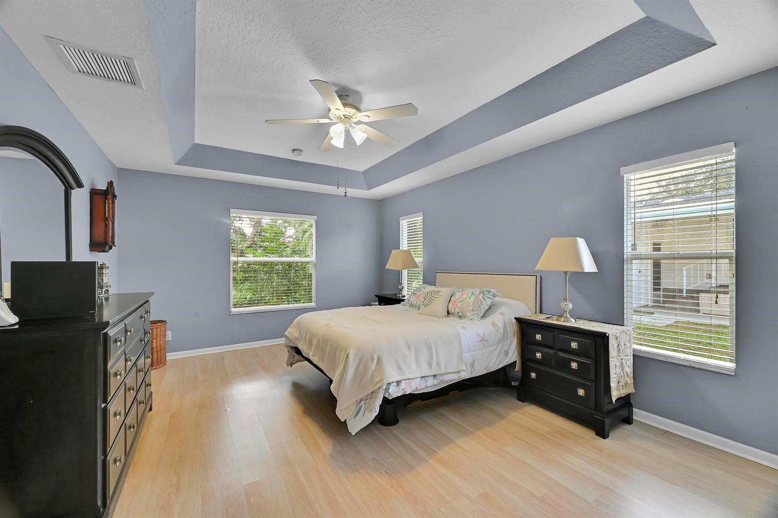 2870 SW Versailles Terrace, Stuart FL 34997 photo 2