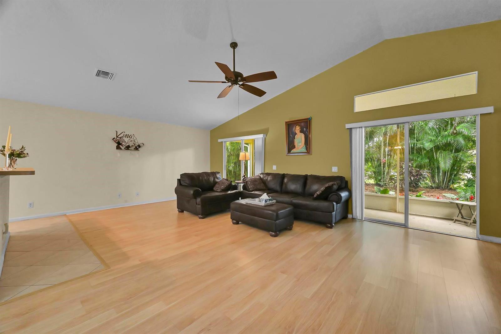 2870 SW Versailles Terrace, Stuart FL 34997 photo 4
