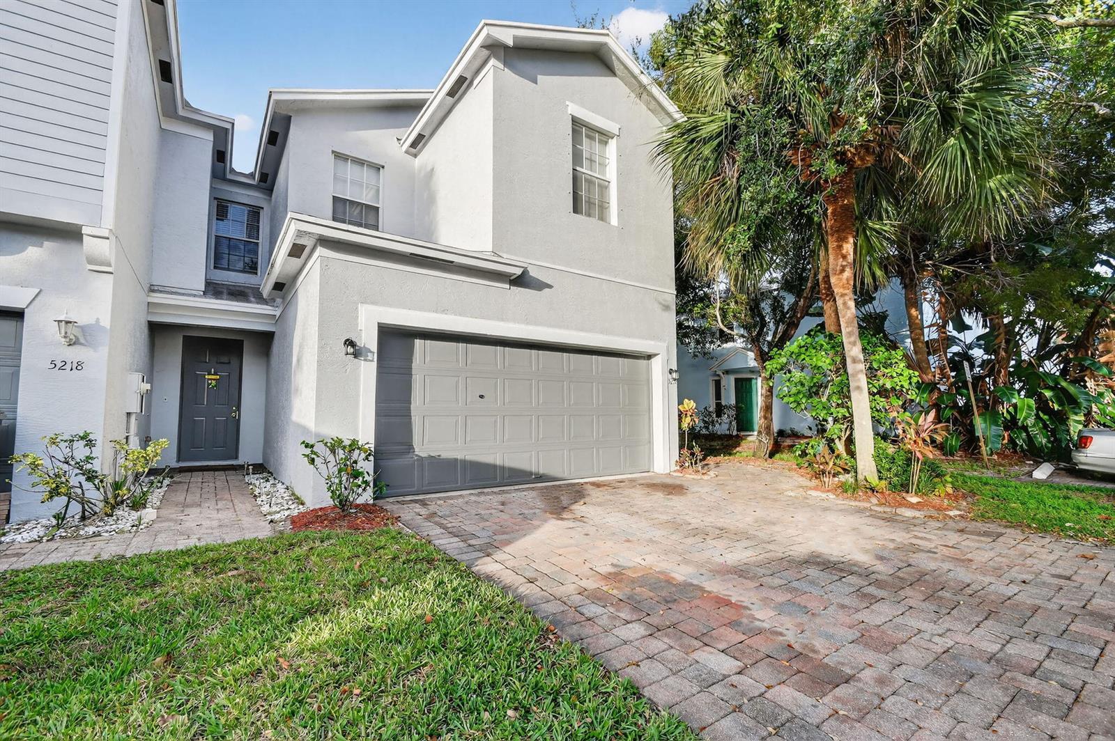 5210 White Oleander, West Palm Beach FL 33415