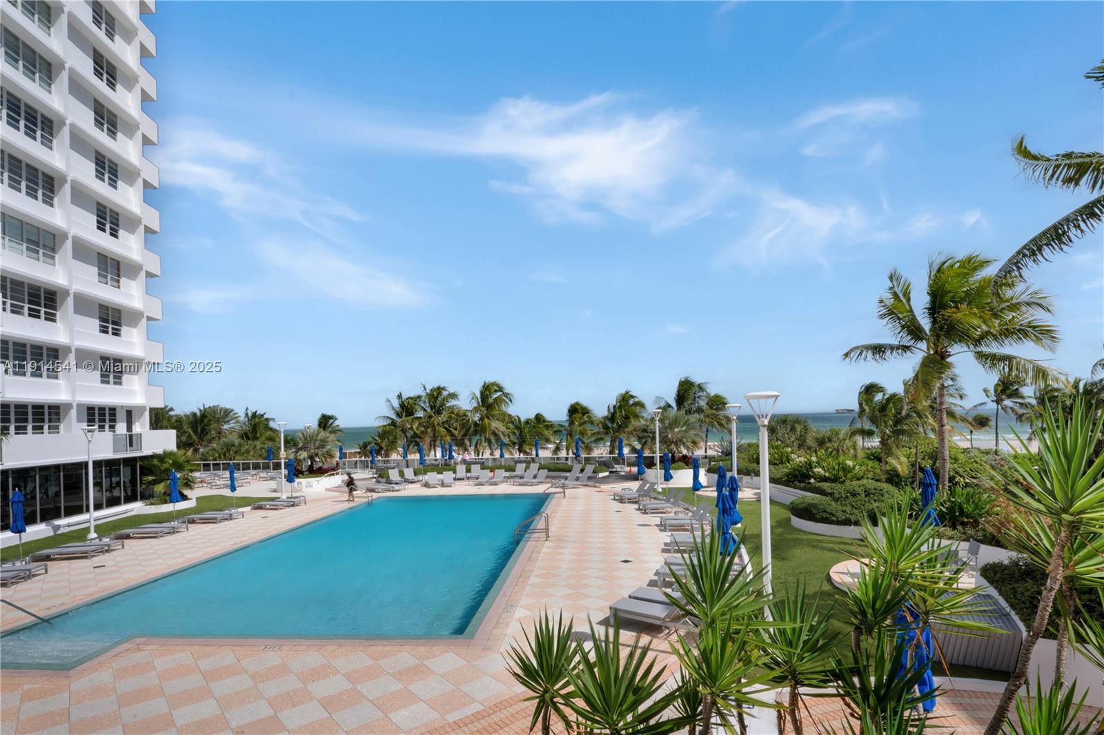 100 Lincoln Rd # 607, Miami Beach FL 33139 photo 2