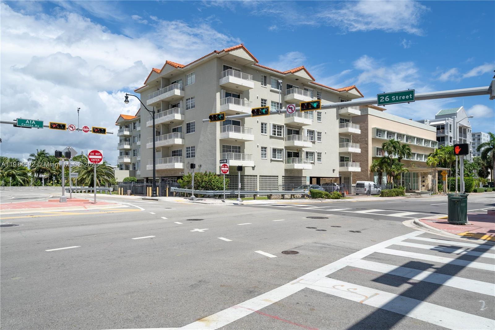 2600 Collins Ave # 308, Miami Beach FL 33140 photo 3