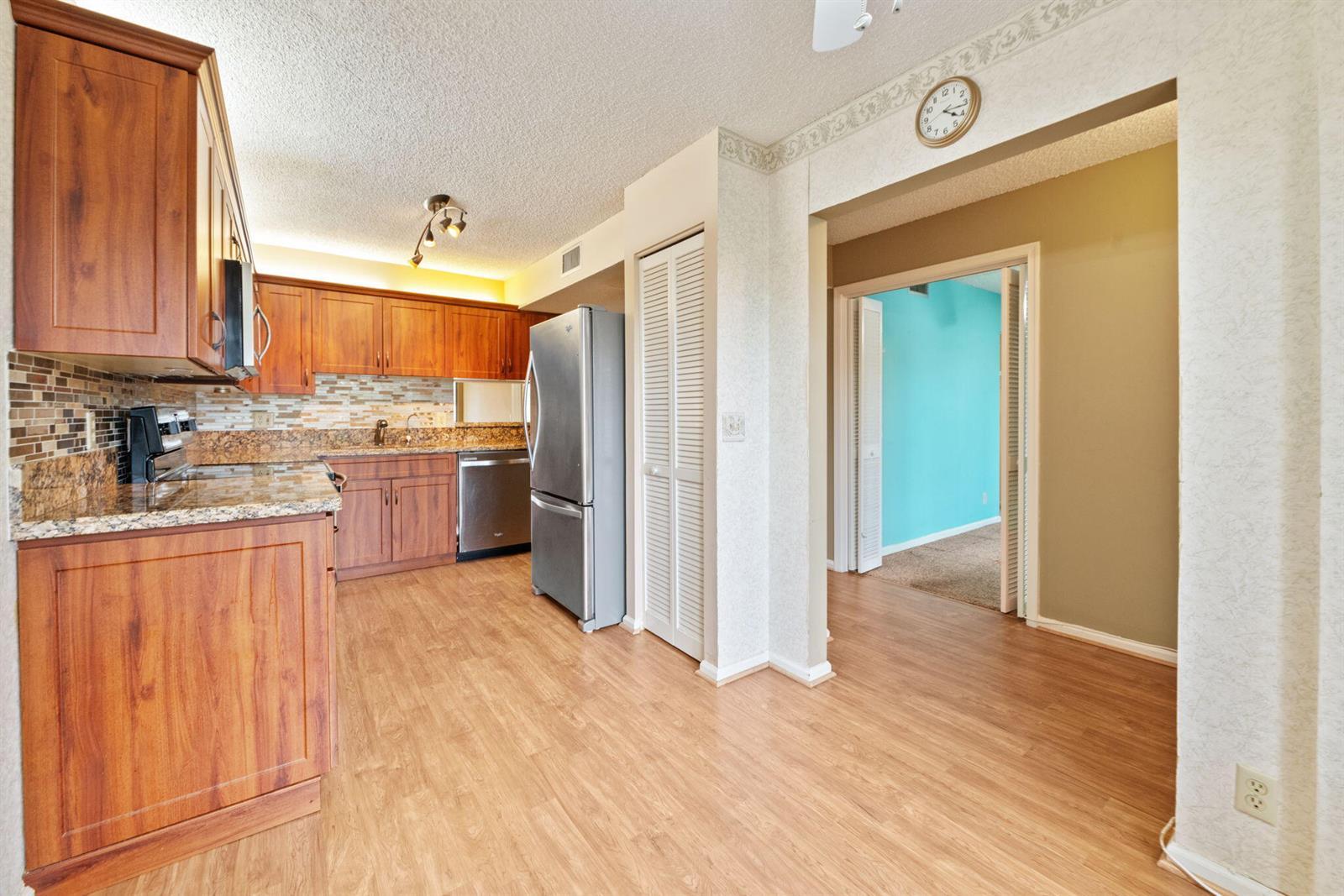 10092 Cedar Point Boulevard # 205, Boynton Beach FL 33437 photo 2