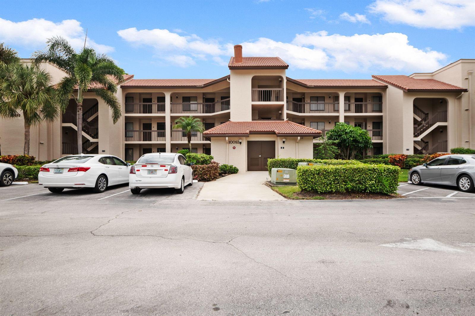 10092 Cedar Point Boulevard # 205, Boynton Beach FL 33437 photo 3