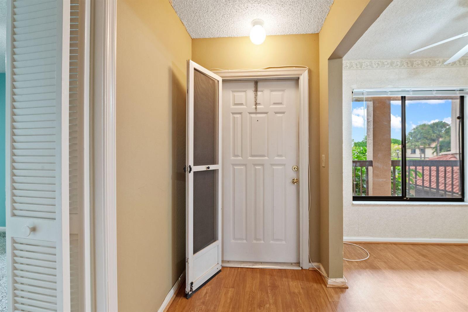 10092 Cedar Point Boulevard # 205, Boynton Beach FL 33437 photo 5