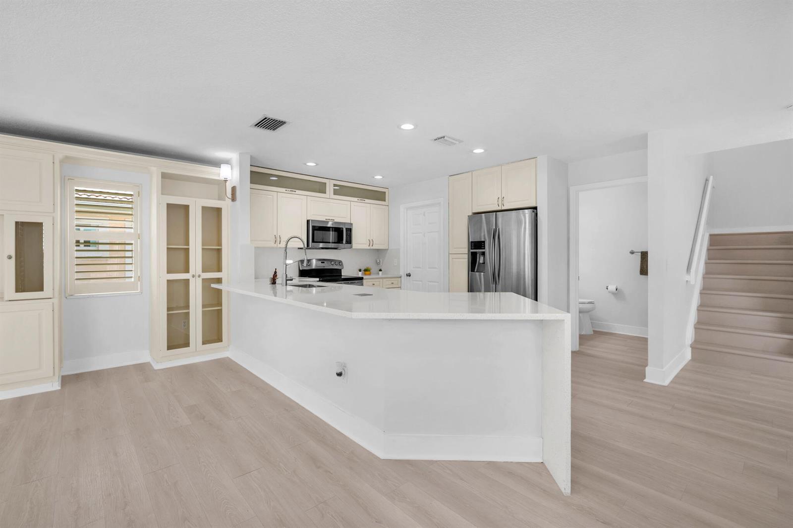 1343 Lake Breeze Drive, Wellington FL 33414 photo 3
