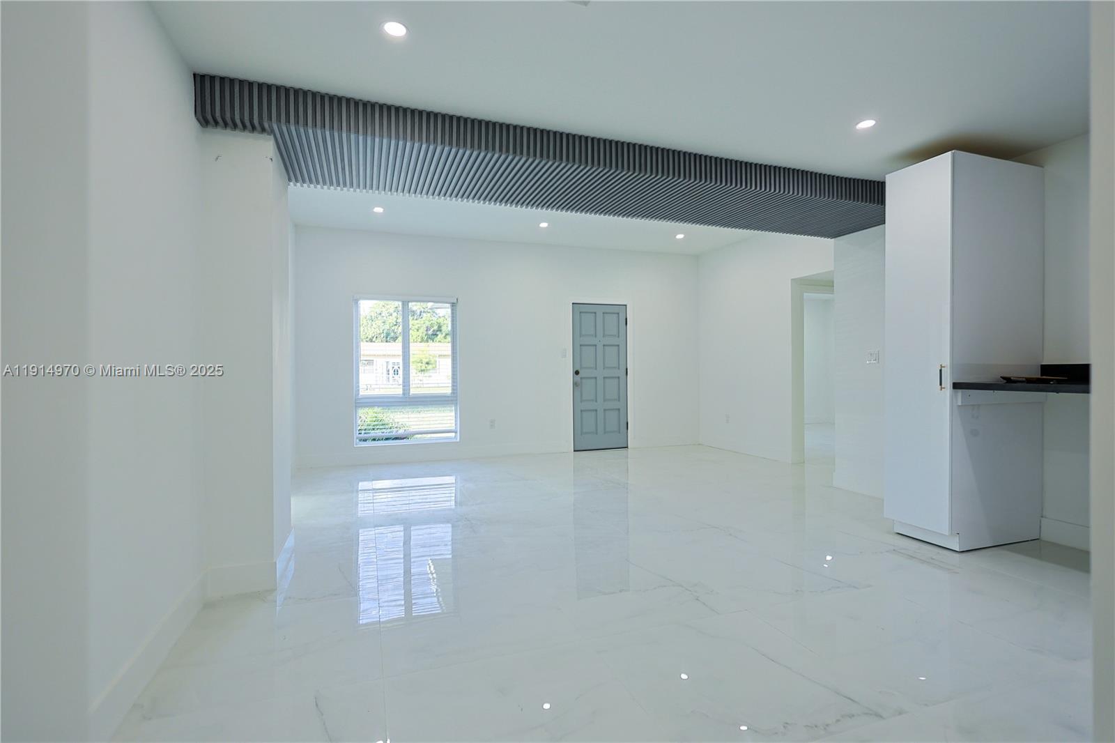 720 NE 143rd St, North Miami FL 33161 photo 5