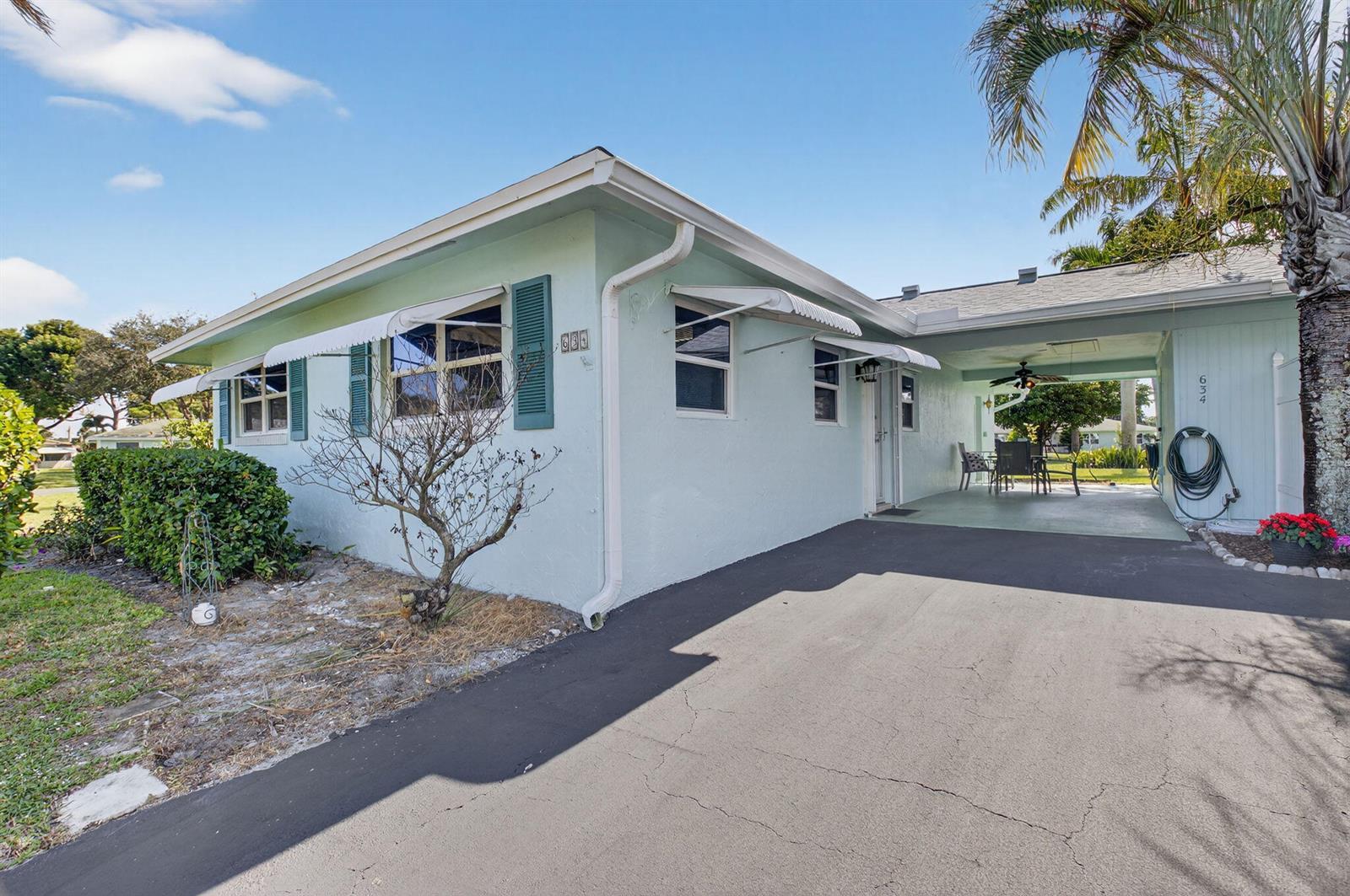 634 Hummingbird Lane, Delray Beach FL 33445