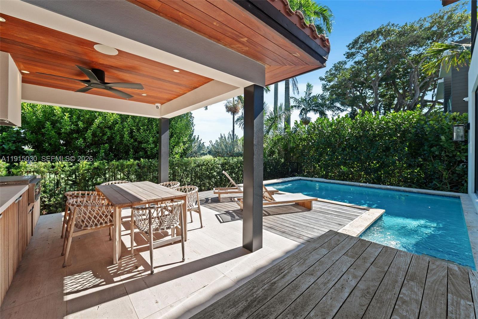 5831 Alton Rd, Miami Beach FL 33140 photo 5