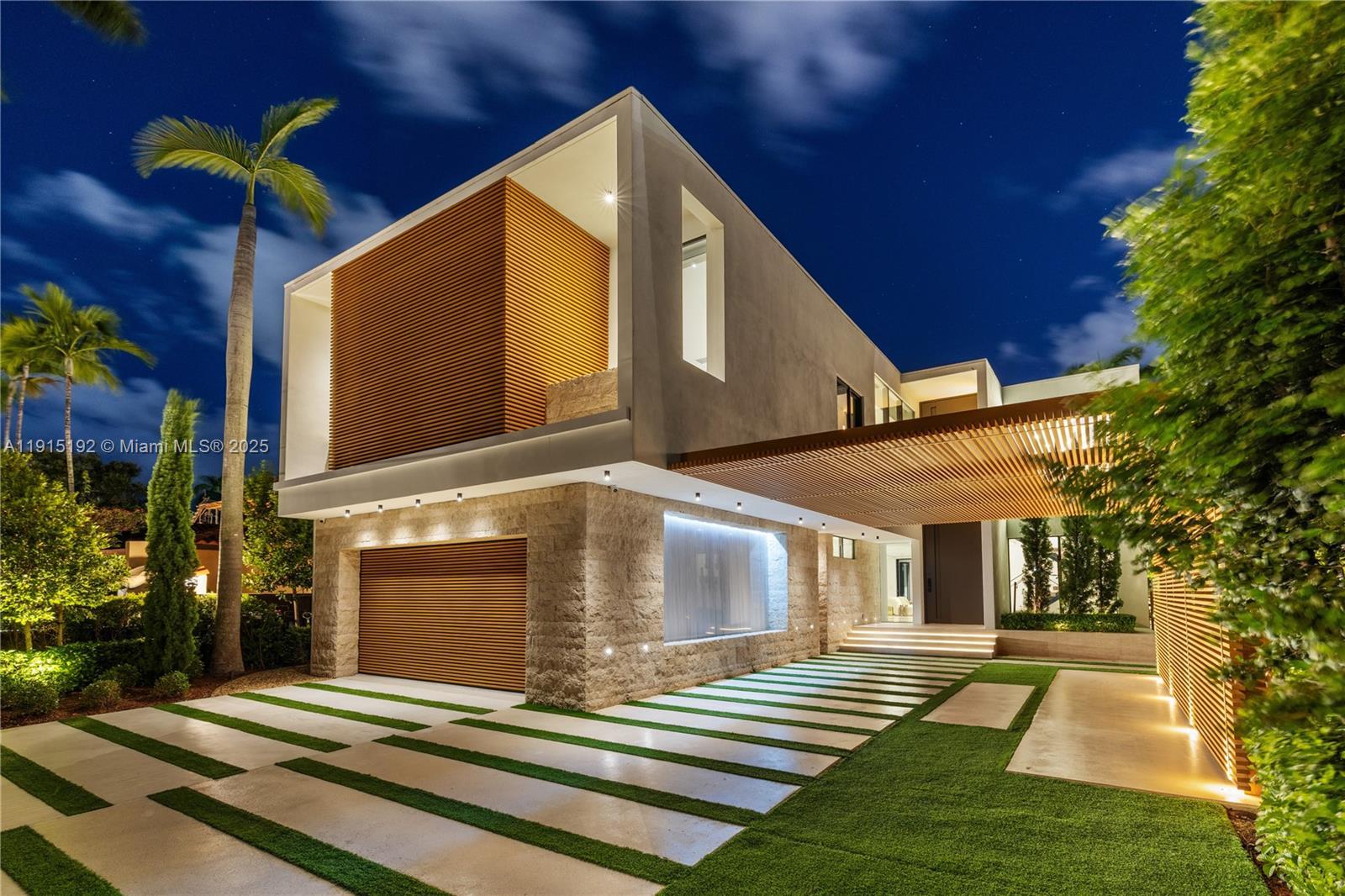 94 S Hibiscus Dr, Miami Beach FL 33139 photo 4