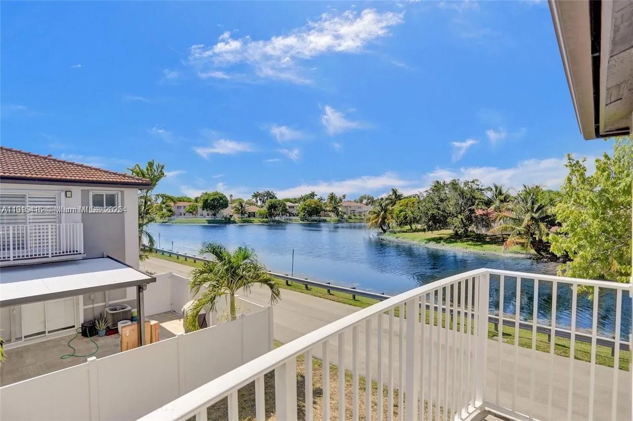 2802 SW 128 Way, Miramar FL 33027 photo 5