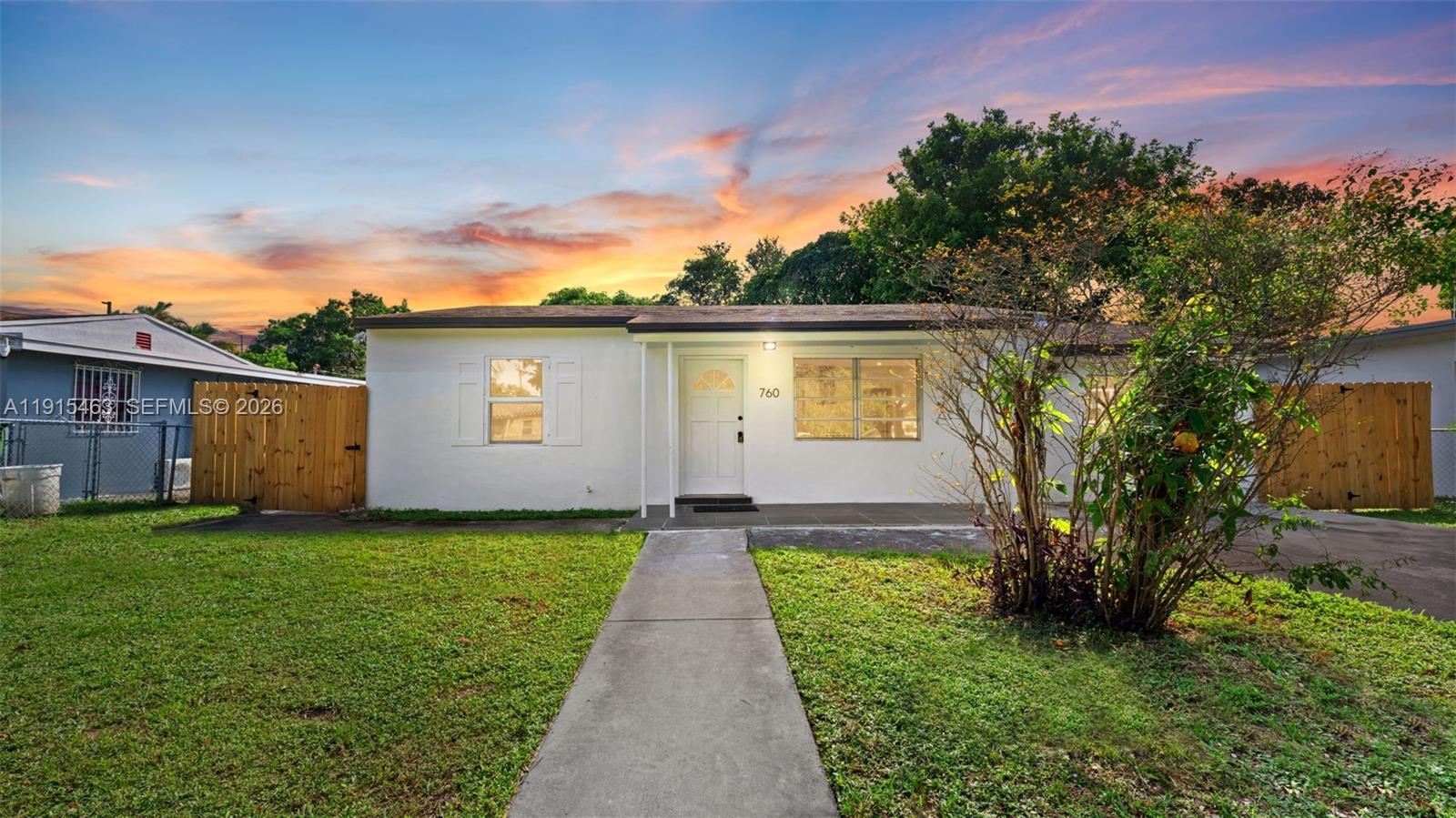 760 NW 126th St, North Miami FL 33168