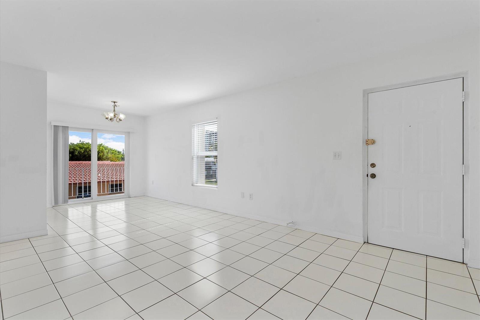 2138 SW 6th Street # 301, Miami FL 33135 photo 4