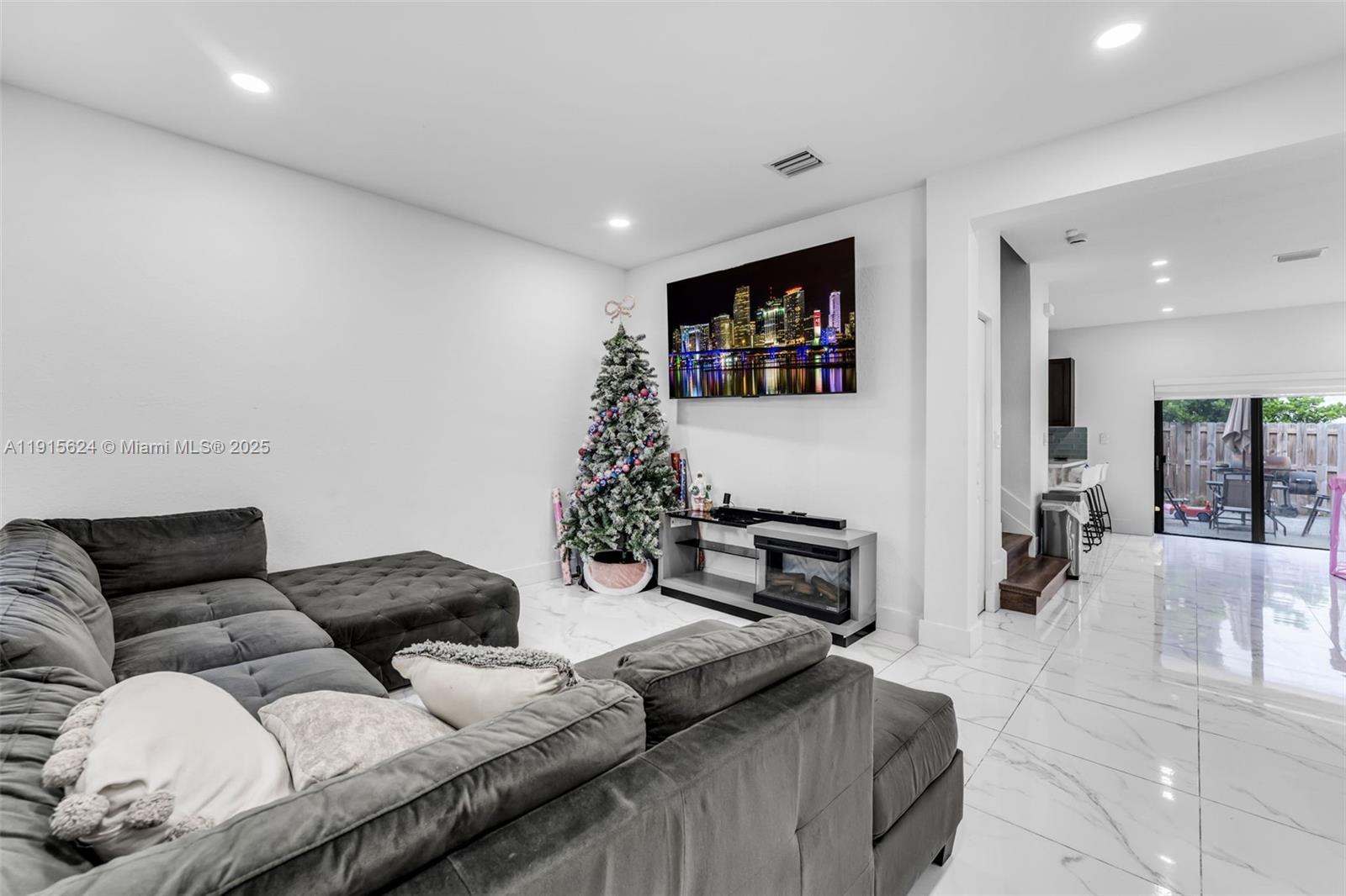 13309 SW 287th Ter, Homestead FL 33033 photo 5