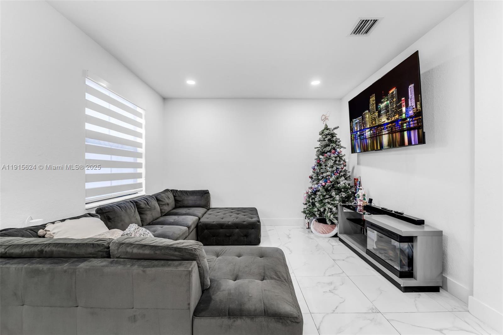 13309 SW 287th Ter, Homestead FL 33033 photo 4