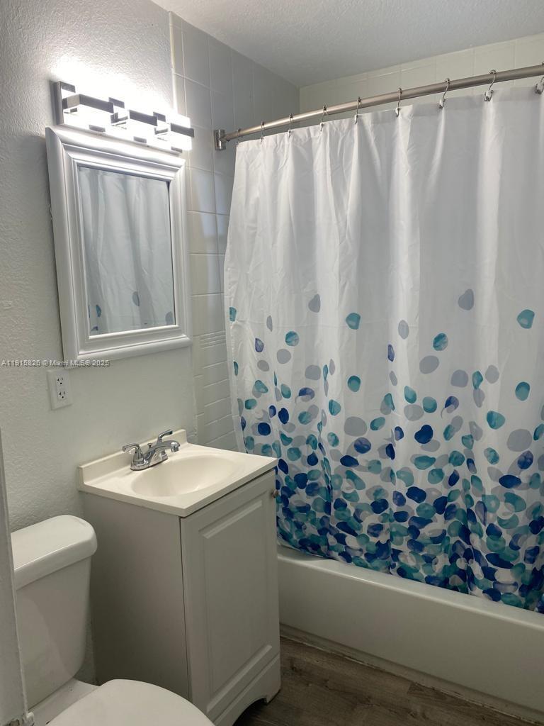 6805 Abbott Ave # 7, Miami Beach FL 33141 photo 4