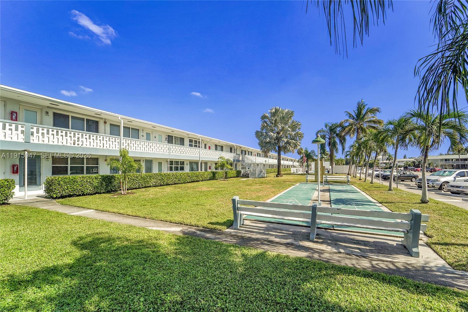 851 Atlantic Shores Blvd # 121, Hallandale Beach FL 33009 photo 3