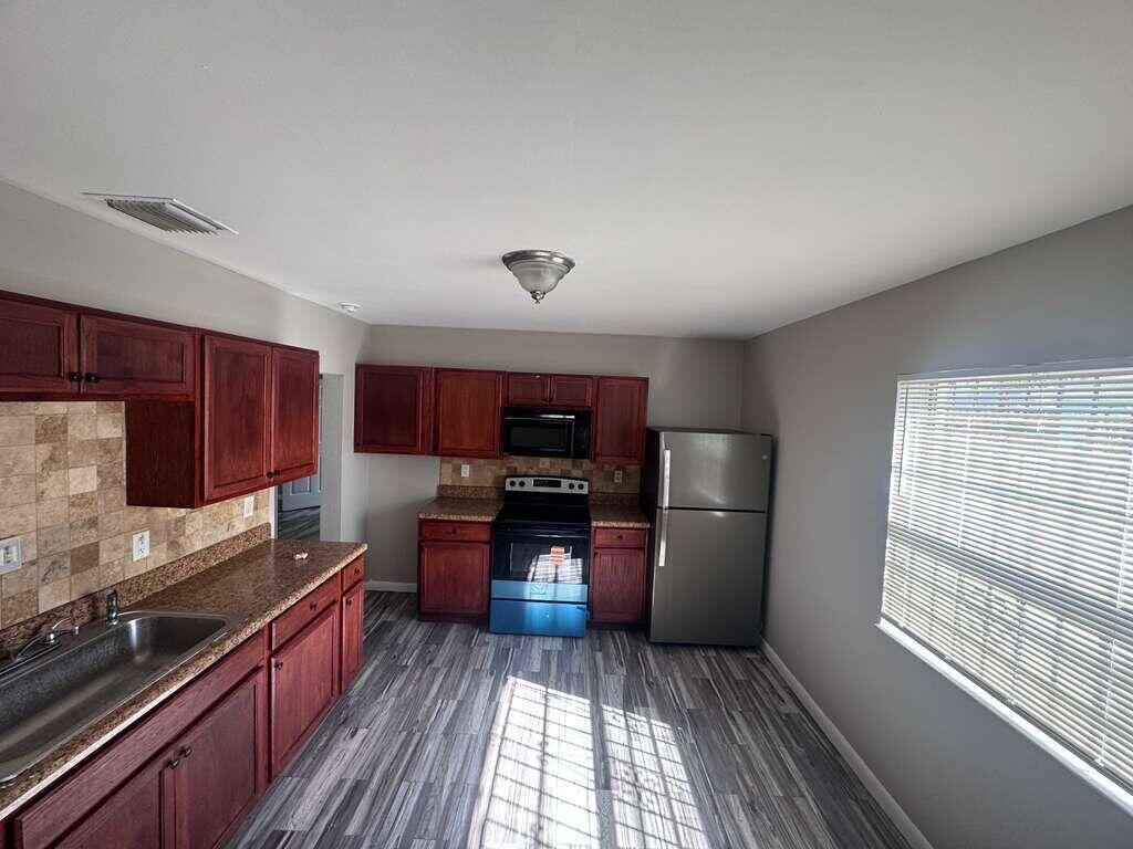 3309 Avenue S, Riviera Beach FL 33404 photo 2