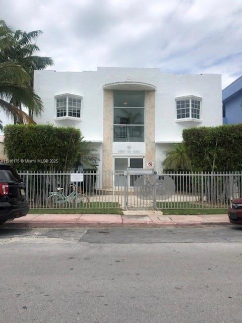 1526 Pennsylvania Ave # 19, Miami Beach FL 33139 photo 3