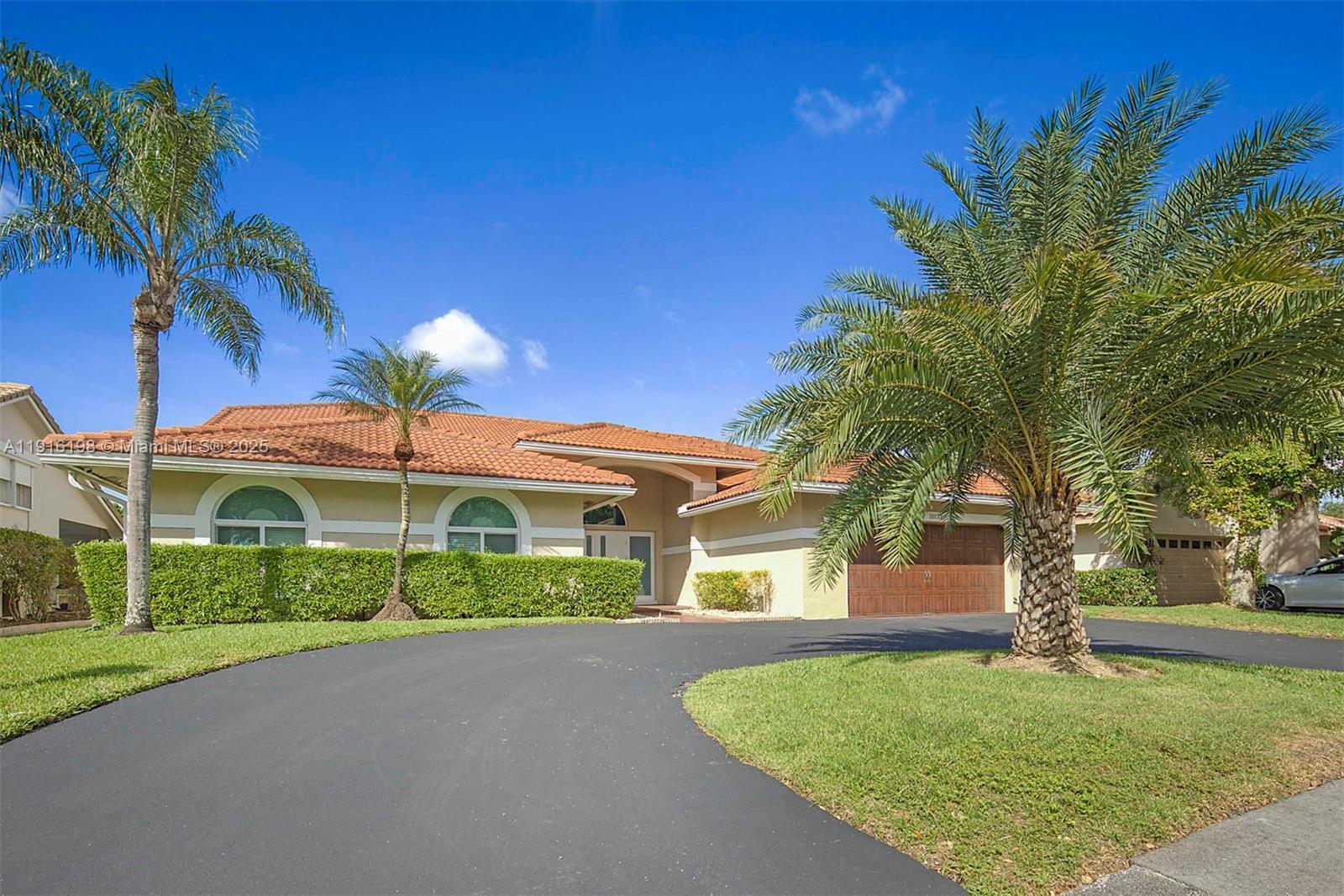 10133 NW 48th Dr, Coral Springs FL 33076