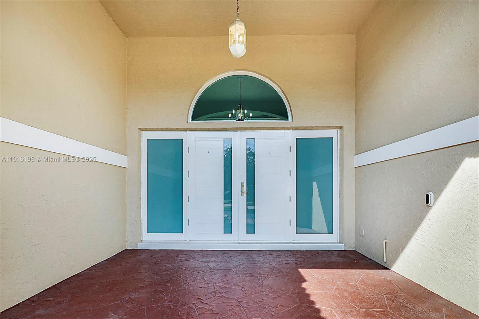 10133 NW 48th Dr, Coral Springs FL 33076 photo 4