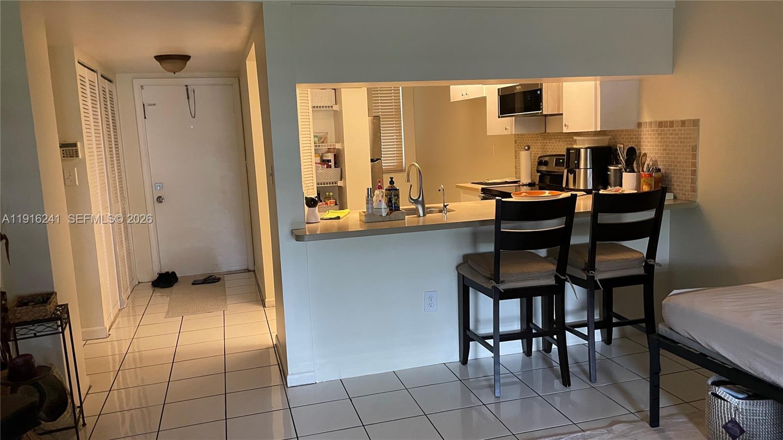 6800 Cypress Road # 103, Plantation FL 33317