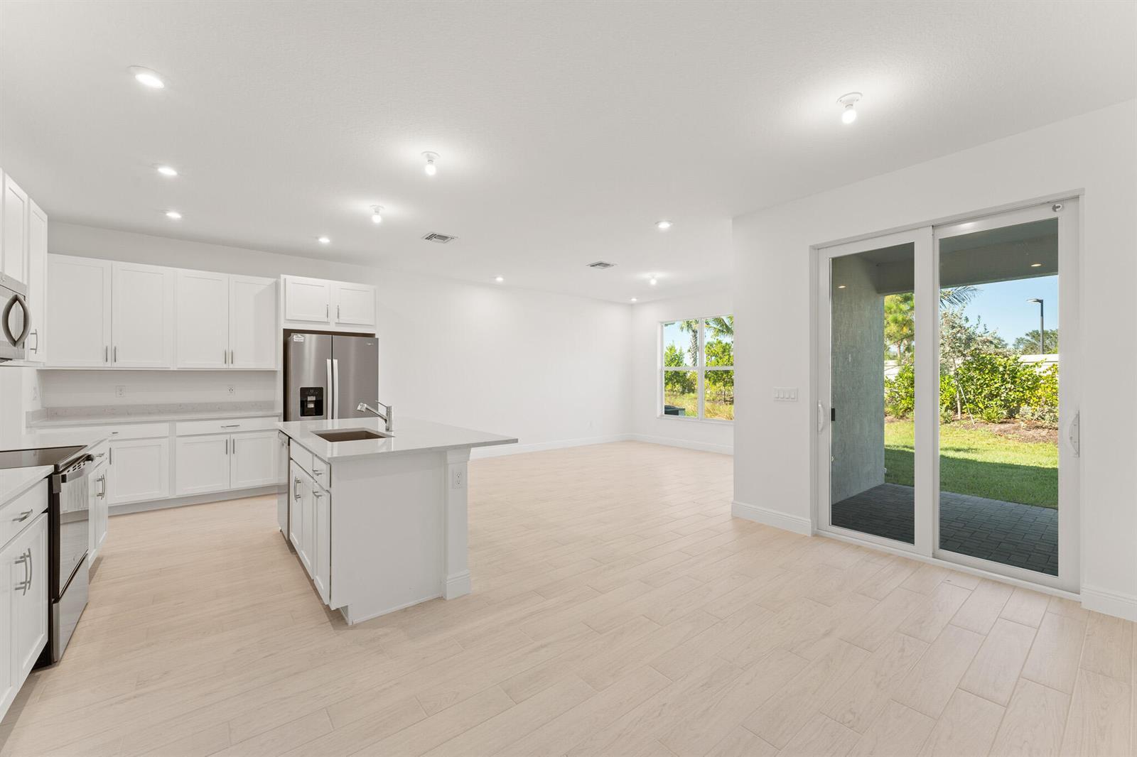 3597 NW Solange Court, Jensen Beach FL 34957 photo 4