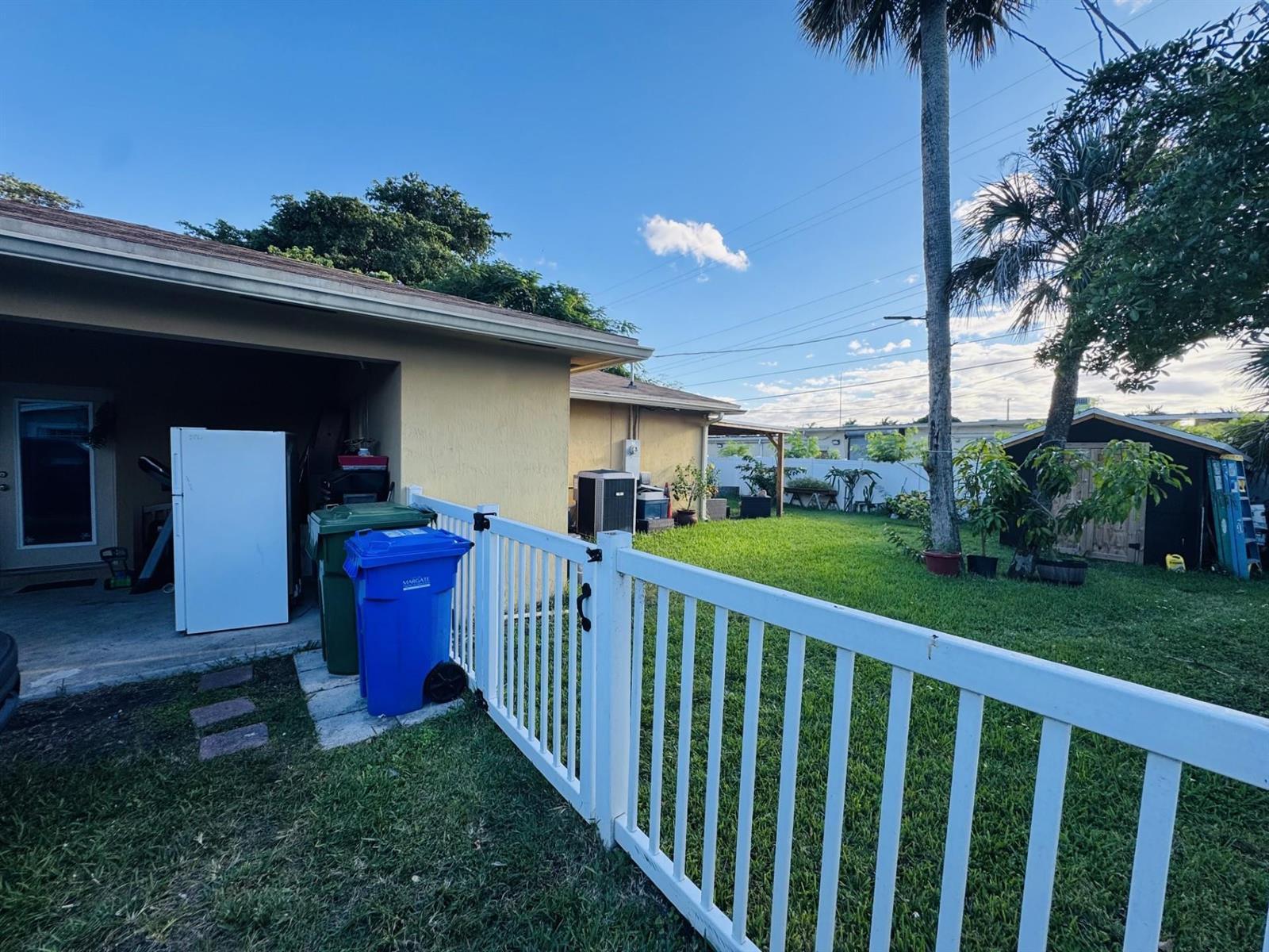 5816 Seton Drive, Margate FL 33063 photo 3