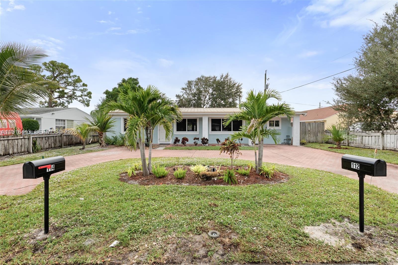 112 Milton St # 112, Lantana FL 33462 photo 2