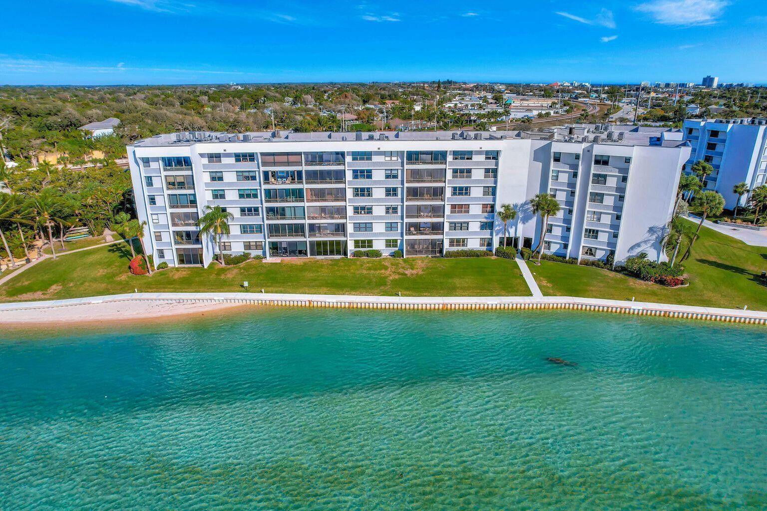1542 Jupiter Cove Drive # 104, Jupiter FL 33469 photo 3