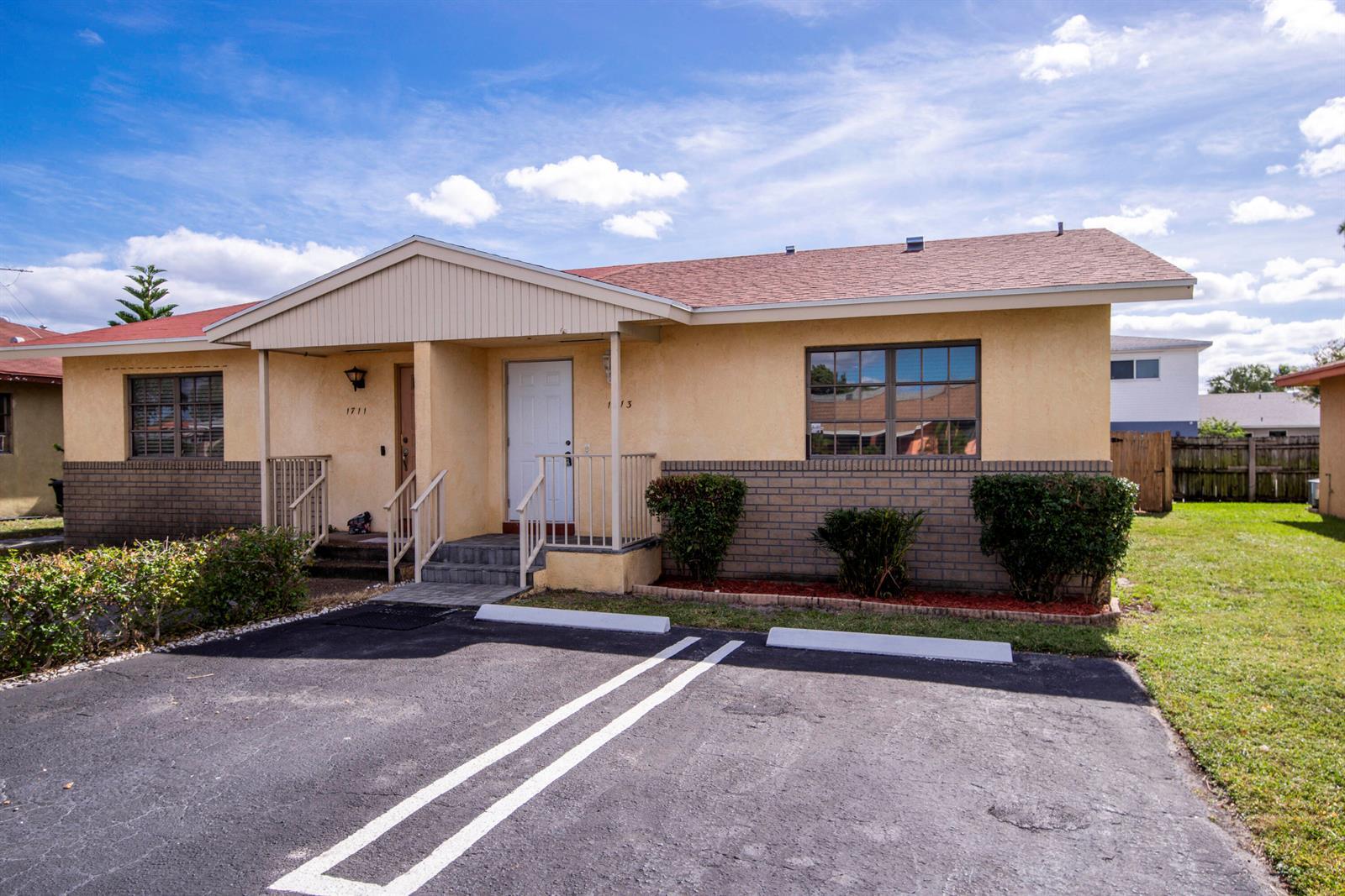1713 Barton Court, FL 33460