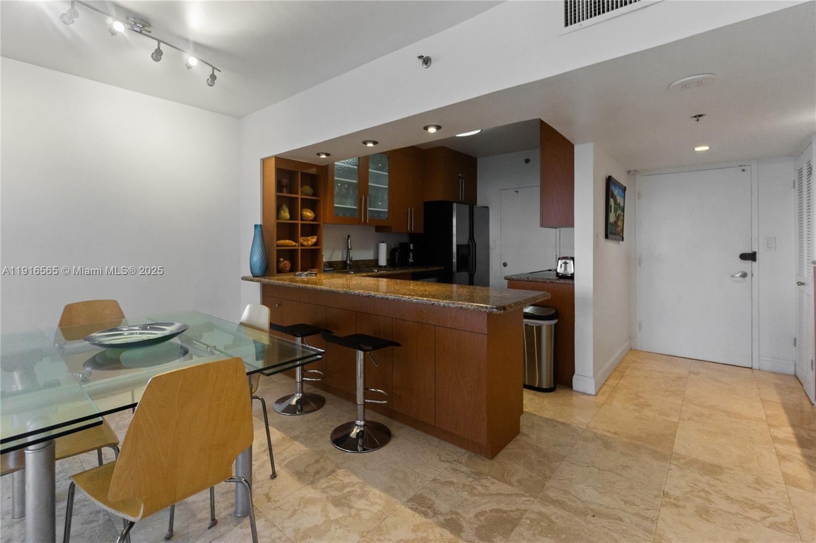 100 Lincoln Rd # 847, Miami Beach FL 33139 photo 5