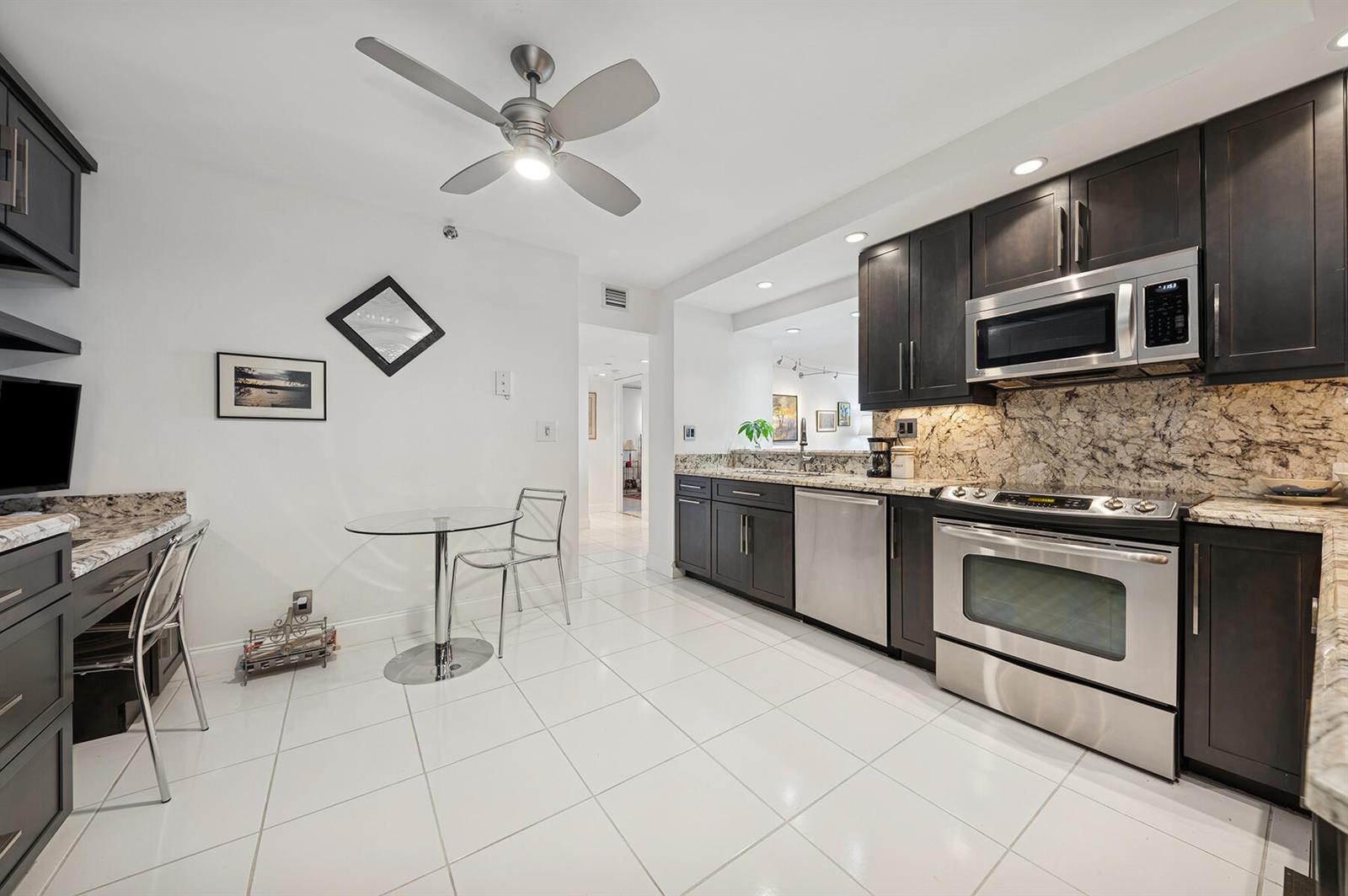 3420 S Ocean Boulevard # O, Highland Beach FL 33487 photo 5