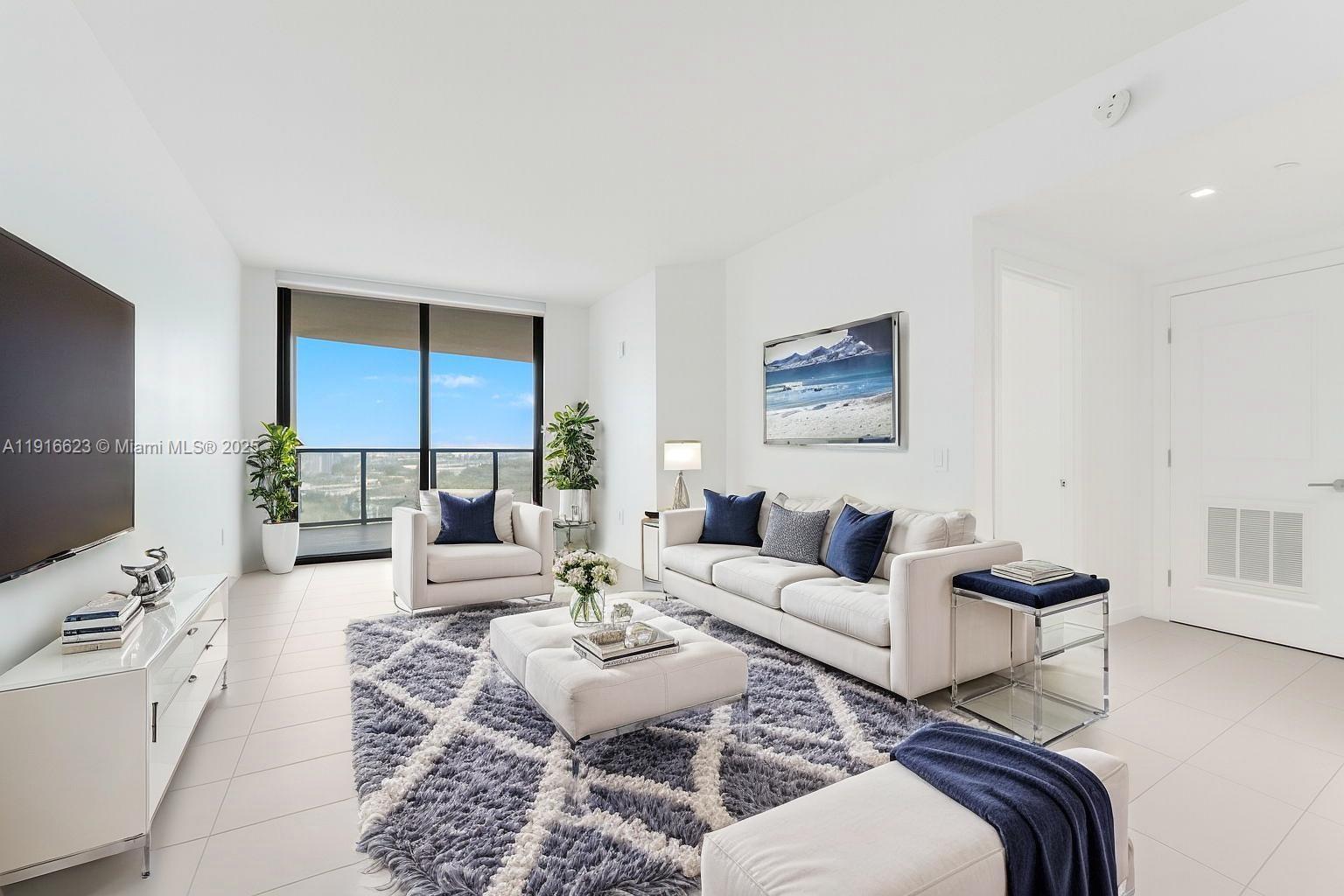 1600 NE 1st Ave # 3315, Miami FL 33132 photo 3