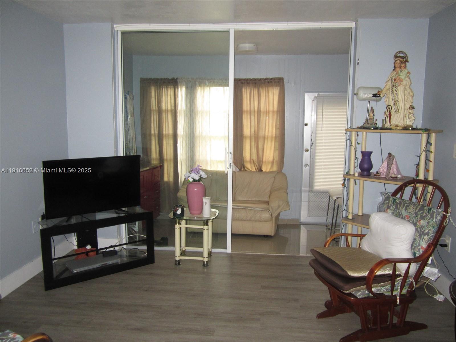 2751 E Sunrise Lakes Dr # 108, Sunrise FL 33322 photo 3