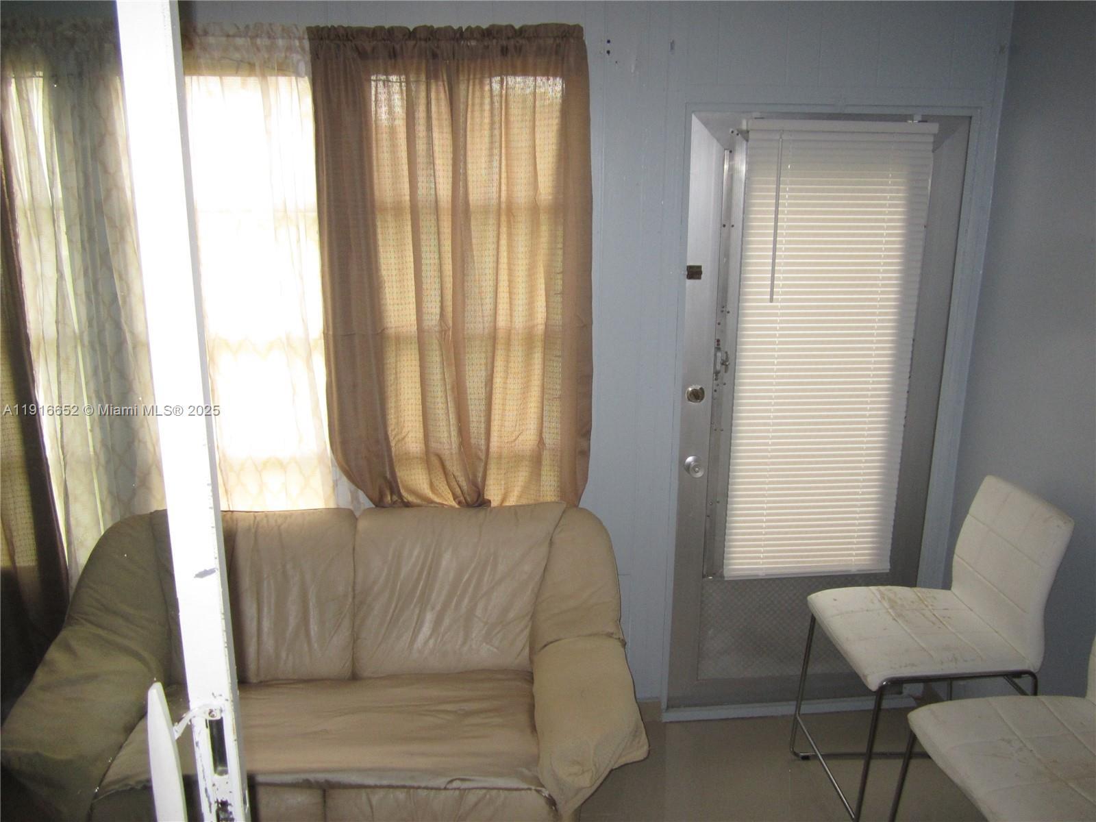2751 E Sunrise Lakes Dr # 108, Sunrise FL 33322 photo 4