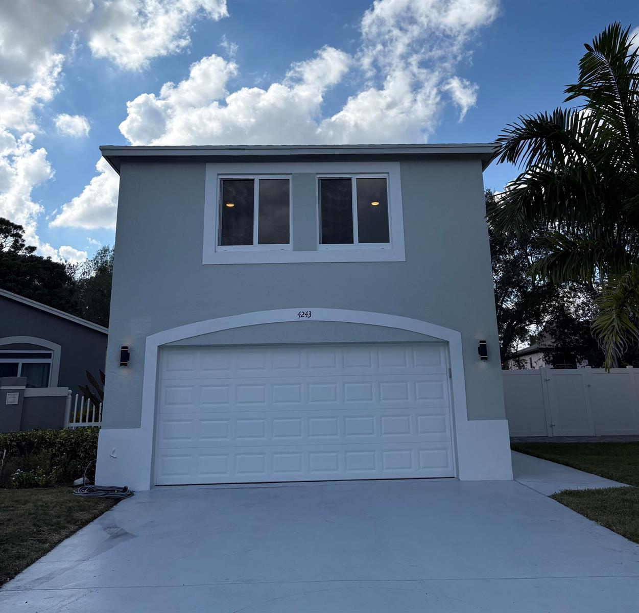 4243 Pine Hollow Circle, FL 33463 photo 3