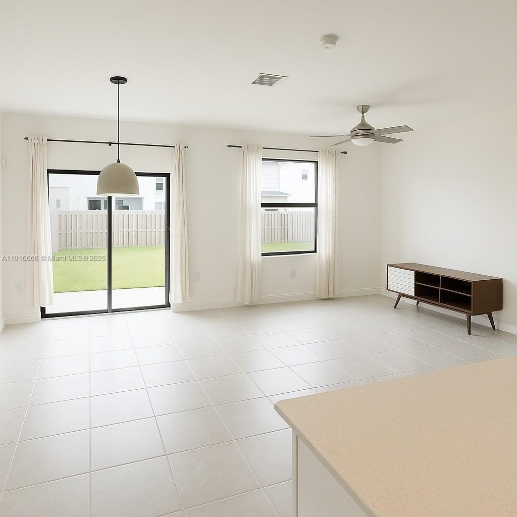 25564 SW 108th Ave, Homestead FL 33032 photo 2