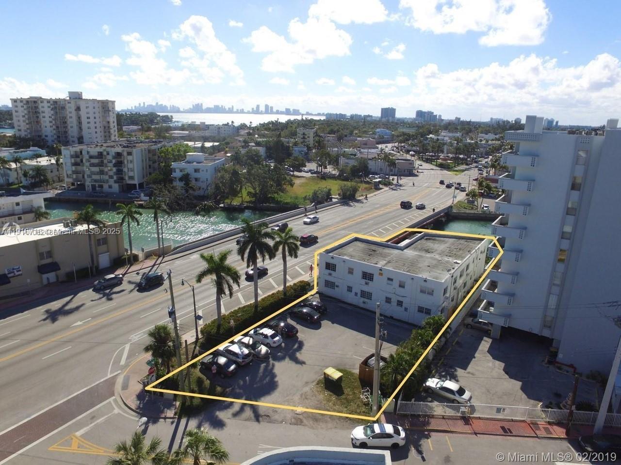 7110 Bonita Dr, Miami Beach FL 33141 photo 5