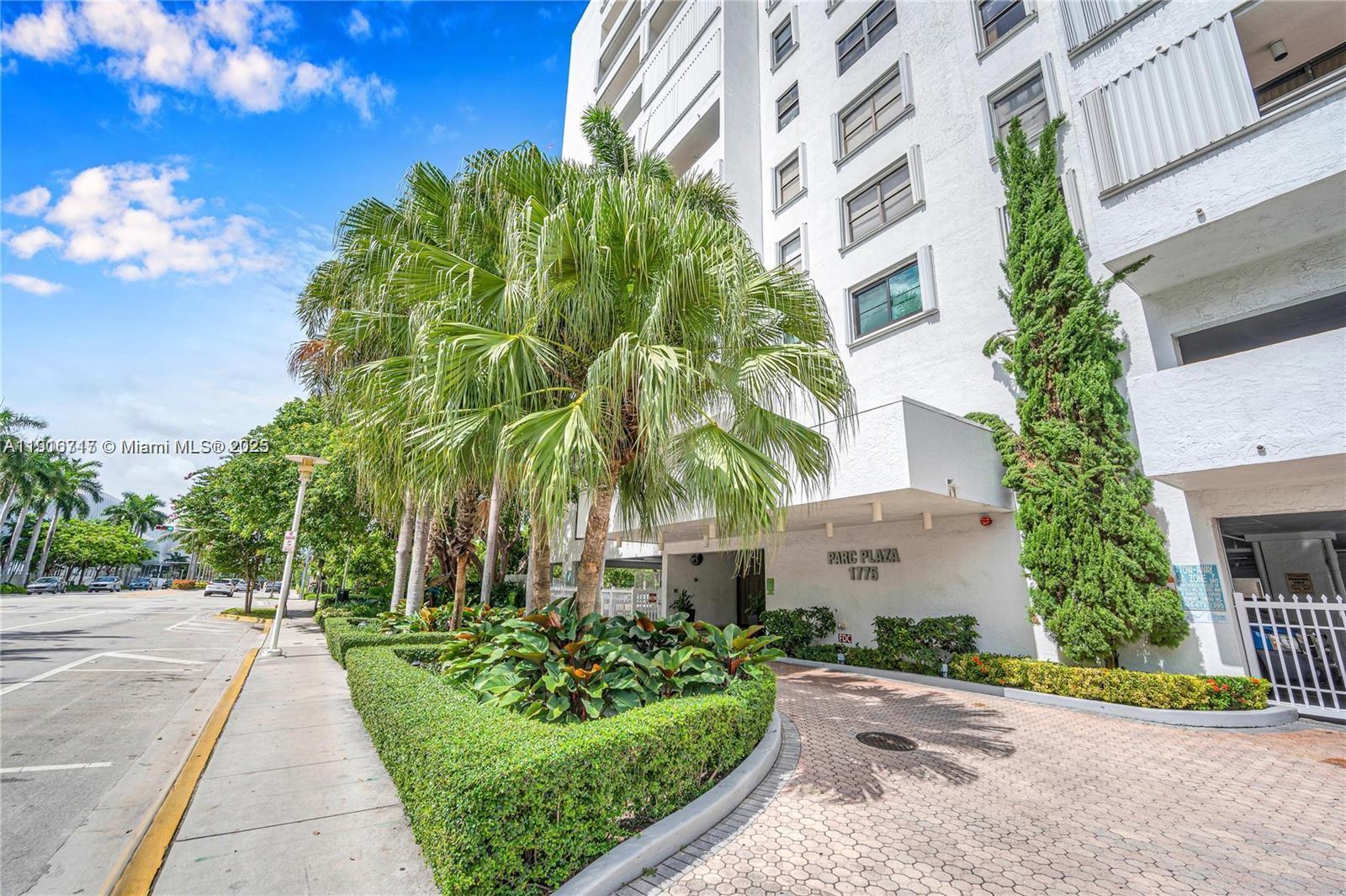 1775 Washington Ave # 4G, Miami Beach FL 33139 photo 4
