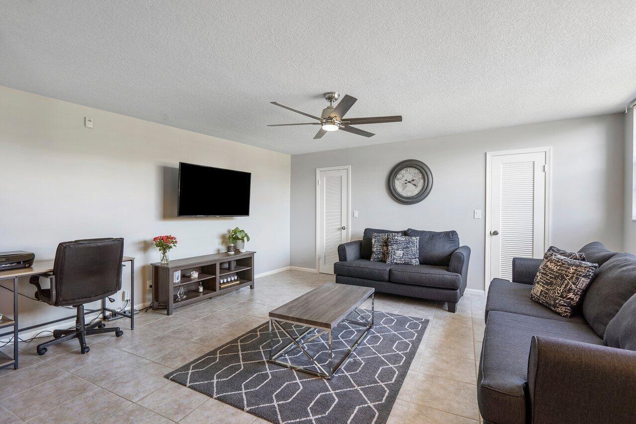 2420 Deer Creek Country Club Boulevard # D, Deerfield Beach FL 33442 photo 3