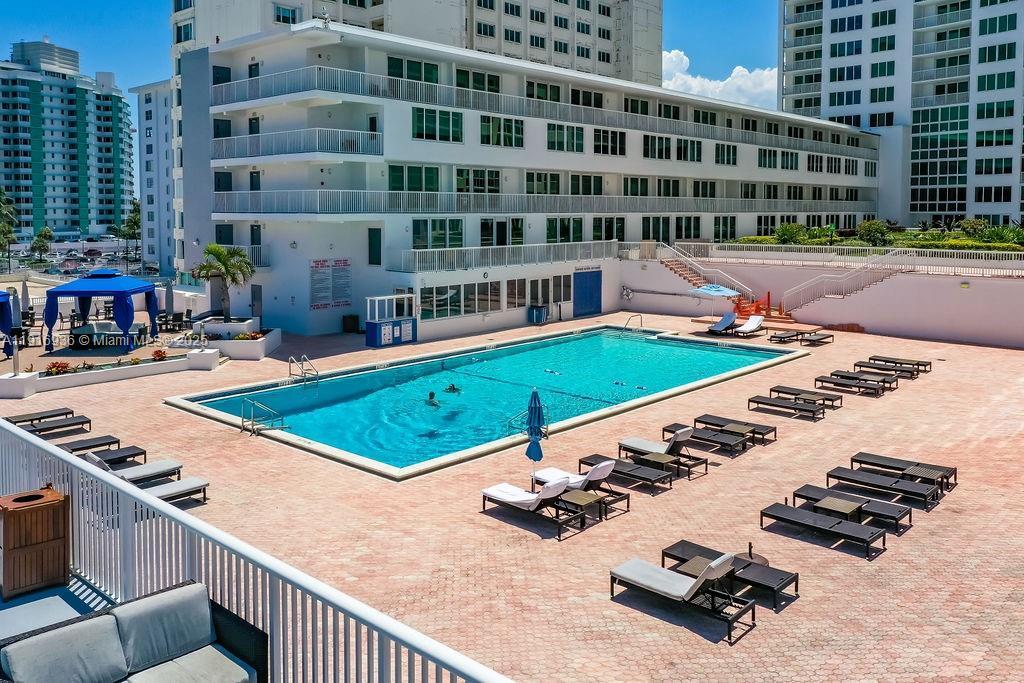 5401 Collins Ave # 1512, Miami Beach FL 33140 photo 5