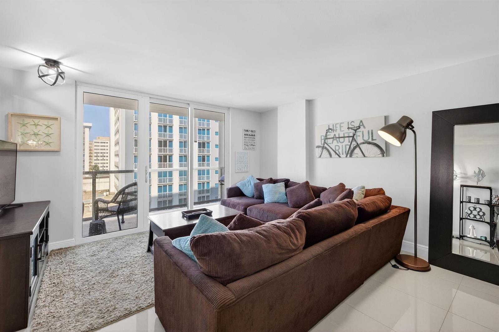 209 N Fort Lauderdale Beach Boulevard # 7d, Fort Lauderdale FL 33304 photo 4
